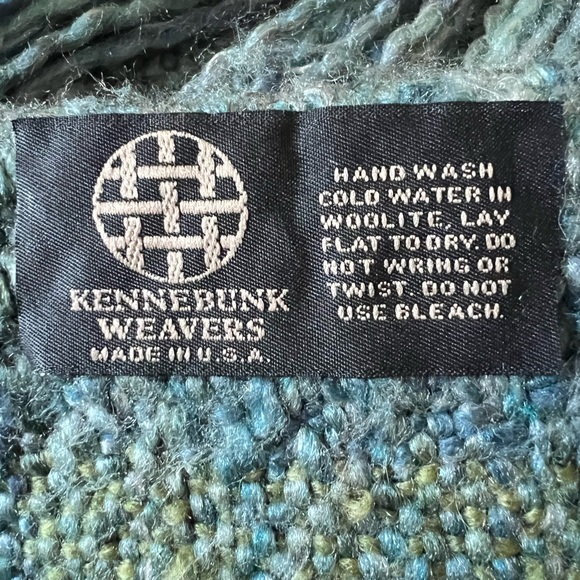 Kennebuck Weaver Cozy Multicolor Plaid Throw Blanket - Picture 7 of 11